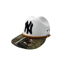 Load image into Gallery viewer, NY Camo Cap