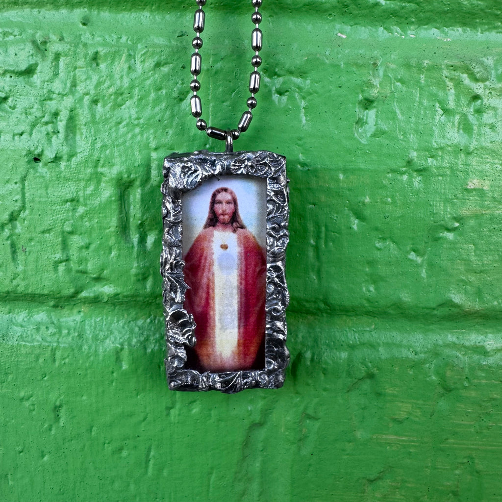 Jesus / Virgin Mary chain and pendant