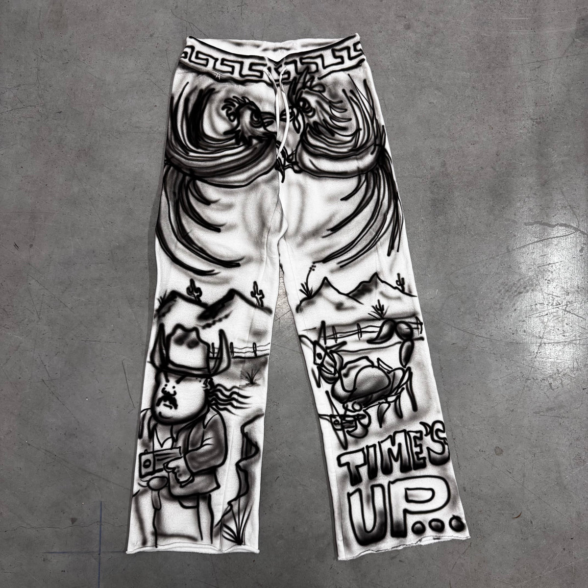 All over Air brushed sweat pants women’s small/ medium