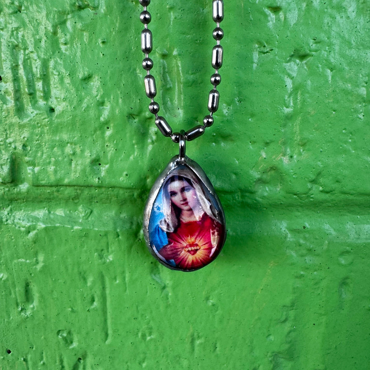 Jesus / Virgin Mary chain and pendant (Copy)