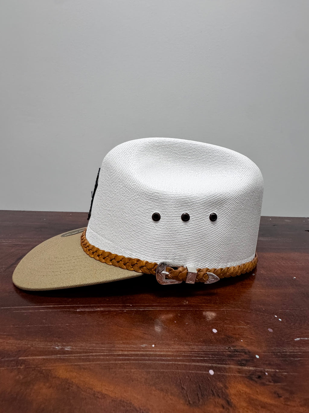 NY Yankees Bandillo Cap (white on tan)