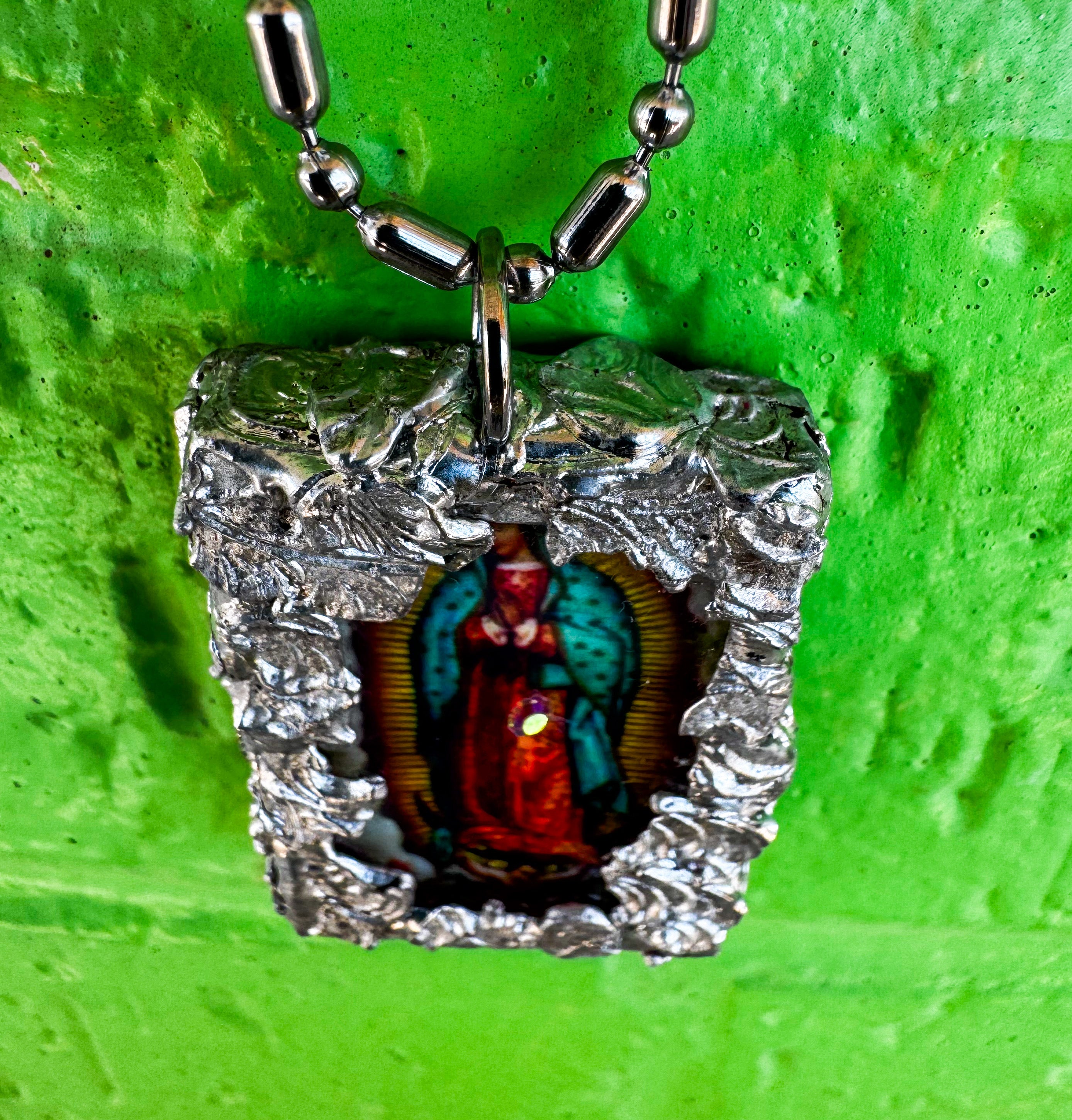 CUSTOM PENDANT ( YOU CHOOSE IT WE MAKE IT )