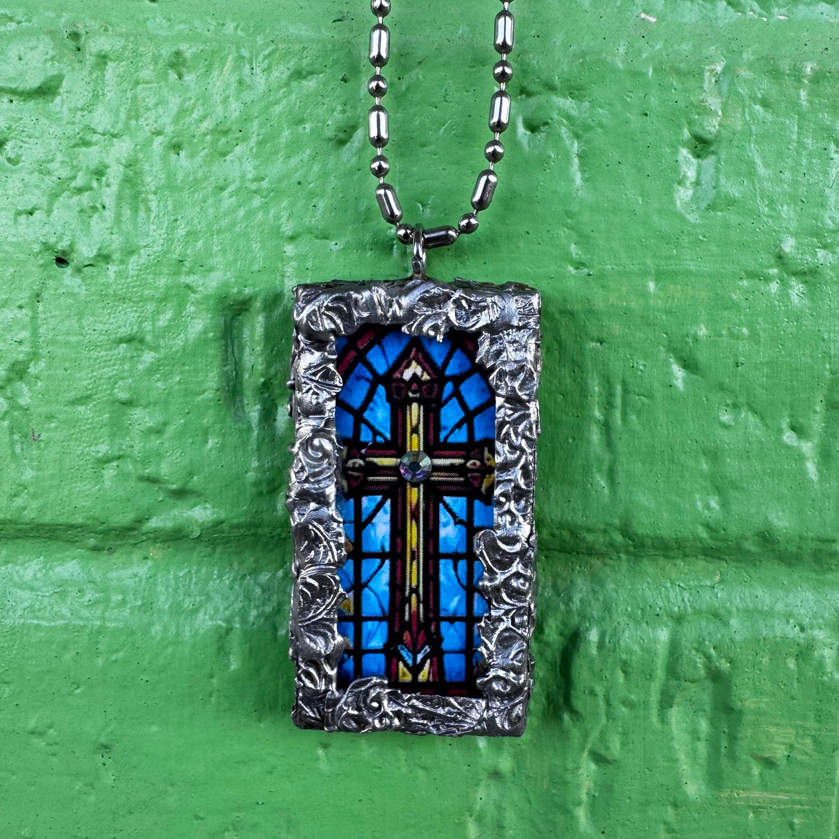 Jesus / stained glass cross chain and pendant