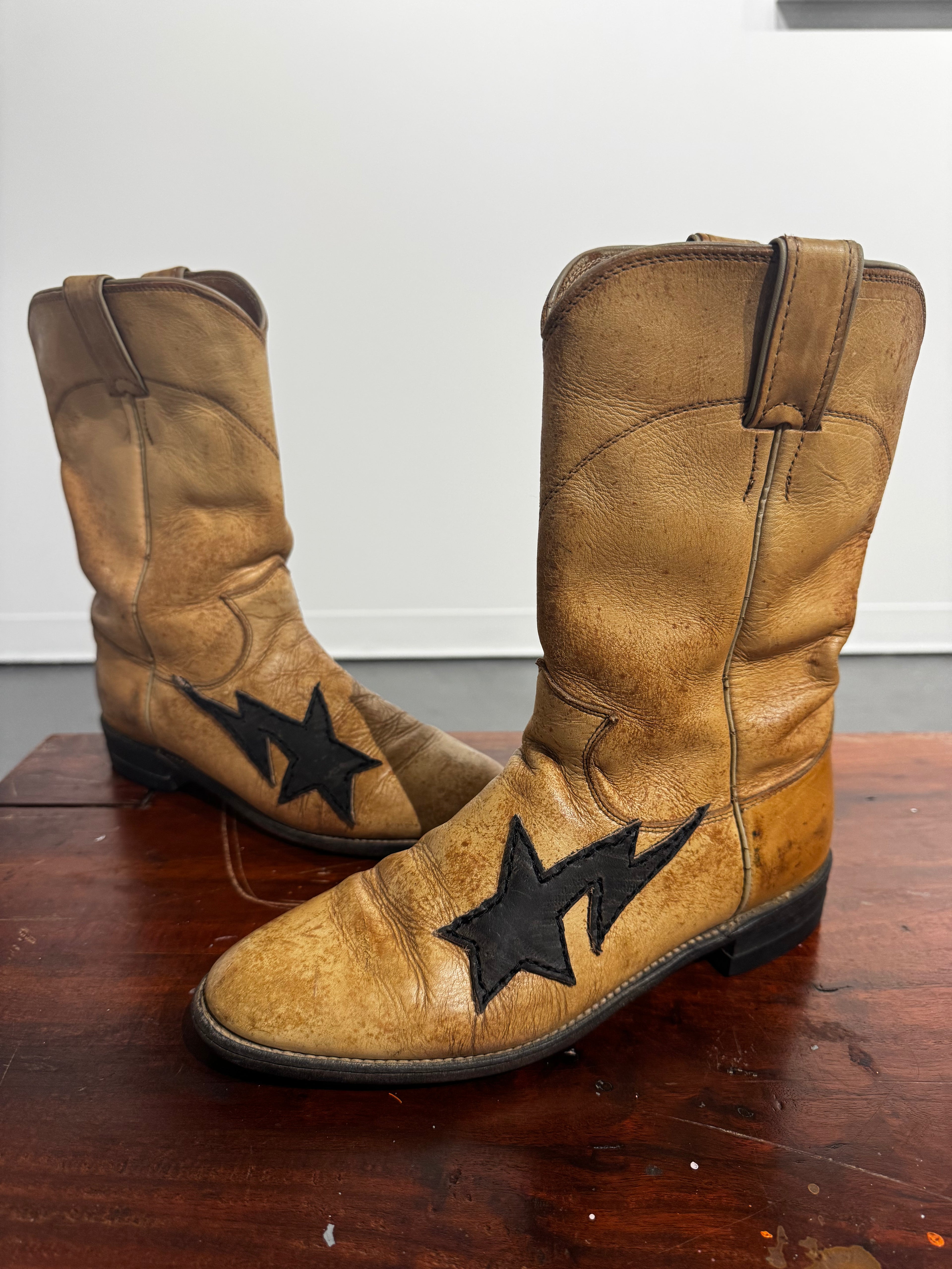 Bapesta Boot (women’s 7.5 B)